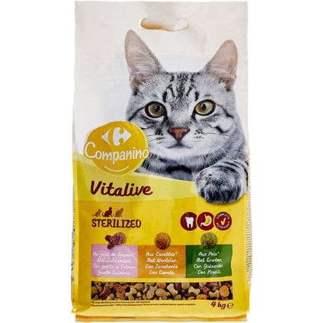 Croquettes pour chat Stérilisé au saumon, aux carrottes & aux pois CARREFOUR