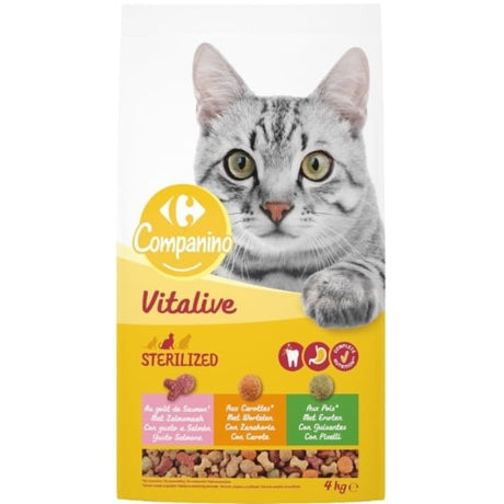 Croquettes pour chat Stérilisé au saumon, aux carrottes & aux pois CARREFOUR